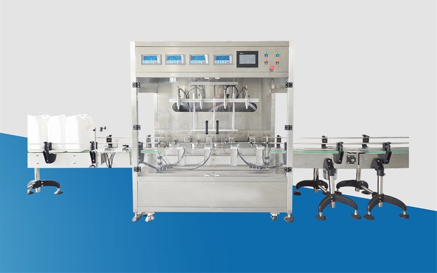 熱烈歡迎！全自動(dòng)稱重式食用油灌裝機(jī)蒞臨指導(dǎo)工作