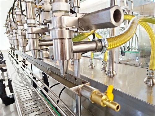 這款半自動(dòng)食用油灌裝機(jī)，懂你的小期待